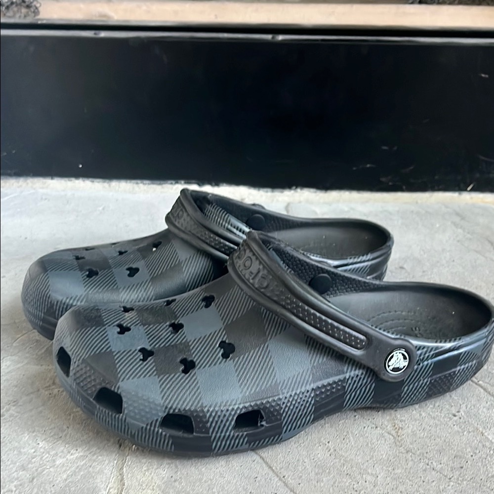 CROCS Black and Gray Checkered Clogs
